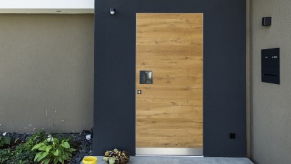 moderne houten voordeur